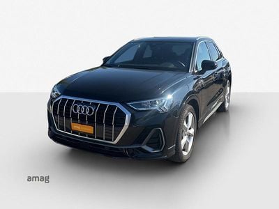 Gebraucht Audi Q3 Attraction 150 PS (110 kW) 2021 Mythosschwarz metallic SUV