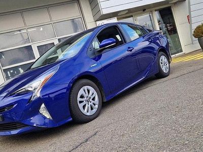 Gebraucht Toyota Prius Premium 122 PS (89 kW) 2016 Blau Kleinwagen
