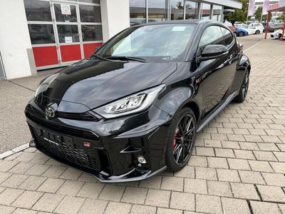Schwarz Gebraucht 2024 Toyota Yaris Sport Limousine | CHF 49’250