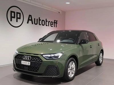 Neu Audi A1 Sportback Attraction 115 PS (84 kW) 2026 Grün Kleinwagen