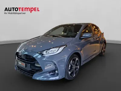 Neu (2026) Toyota Yaris Premium 131 PS | Seltenes Fahrzeug