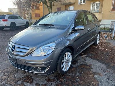 Gebraucht 2008 Mercedes B200 Van / Kleinbus | CHF 1’900