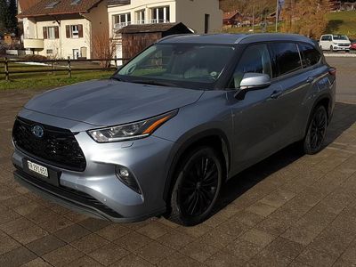 Gebraucht 2021 Toyota Highlander Premium SUV | CHF 49’900 (Etwas zu teuer)