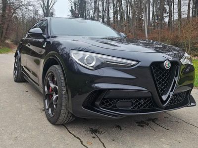 Gebraucht 2022 Alfa Romeo Stelvio Quadrifoglio SUV | CHF 54’900 (Fairer Preis)