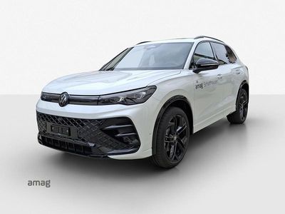 Oryxwhite perlmutteffekt Gebraucht 2025 VW Tiguan R-line SUV | CHF 59’790