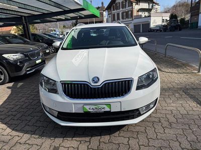 Gebraucht Skoda Octavia Ambition 180 PS (132 kW) 2014 Kleinwagen