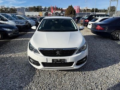 Gebraucht Peugeot 308 Allure 130 PS (95 kW) 2019