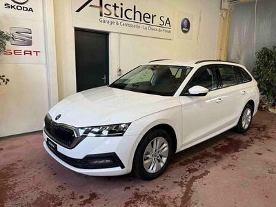 Weiss Gebraucht 2023 Skoda Octavia Ambition Kombi | CHF 34’950