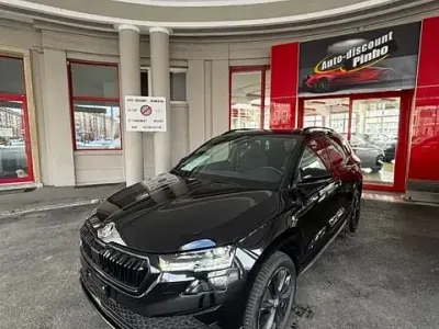 Neu (2026) Skoda Karoq SportLine 190 PS | Guter Preis