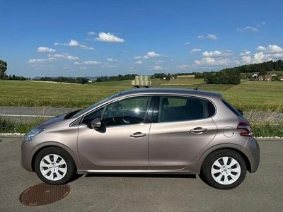 Gebraucht 2012 Peugeot 208 Allure Kleinwagen | CHF 4’000 (Guter Preis)