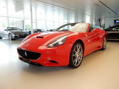 Gebraucht Ferrari California 460 PS (338 kW) 2011 Rot Cabrio