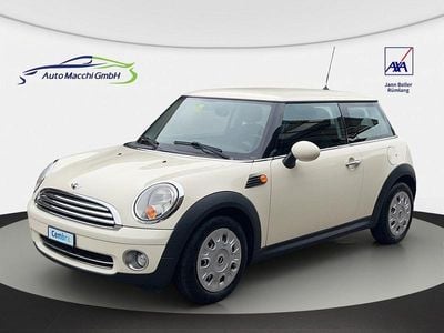 Gebraucht 2010 Mini Cooper Kleinwagen | CHF 2’900 (Etwas zu teuer)