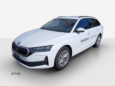Moon weiss metallic Gebraucht 2024 Skoda Octavia Selection Kombi | CHF 43’290
