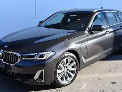 Gebraucht 2021 BMW 530e Luxury Line Kombi | CHF 36’600 (Fairer Preis)
