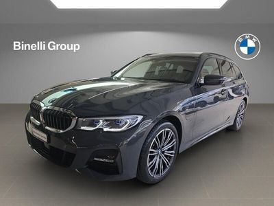 Grau Gebraucht 2021 BMW 330e M Sport Kombi | CHF 34’900 (Etwas zu teuer)