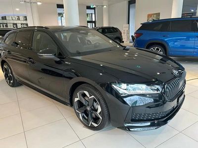 Schwarz Neu 2025 Skoda Superb SportLine Kombi | CHF 58’850 (Teuer)