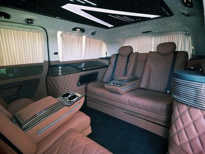 Gebraucht 2022 Mercedes V250 Avantgarde Van / Kleinbus | CHF 93’000