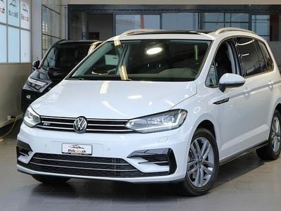 Gebraucht 2025 VW Touran R-line Van / Kleinbus | CHF 36’880 (Etwas zu teuer)