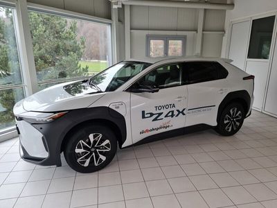 gebraucht Toyota bZ4X Premium 71,4 kWh 4WD