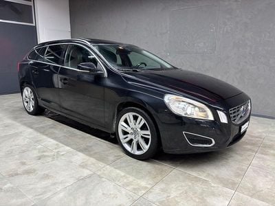 Gebraucht 2013 Volvo V60 Summum Kombi | CHF 9’500