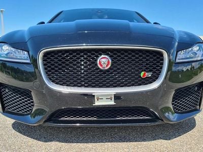 Gebraucht 2016 Jaguar XF S Limousine | CHF 35’000