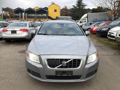 Gebraucht 2009 Volvo V70 Summum Kombi | CHF 3’300