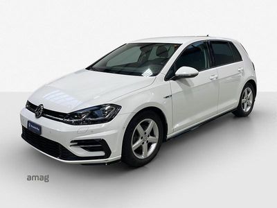 Pure white uni Gebraucht 2019 VW Golf VII Comfortline Limousine | CHF 15’300 (Fairer Preis)