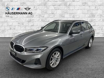 Grau Gebraucht 2023 BMW 320e Kombi | CHF 37’900 (Fairer Preis)