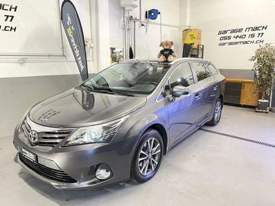 Gebraucht 2013 Toyota Avensis Luna Kombi | CHF 9’500 (Etwas zu teuer)