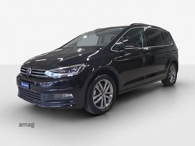 Deepblack perleffekt Gebraucht 2024 VW Touran Comfortline Van / Kleinbus | CHF 34’490 (Fairer Preis)