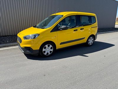 Gebraucht Ford Tourneo Courier Trend+ 100 PS (73 kW) 2019 Van / Kleinbus