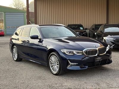Gebraucht 2021 BMW 330 Luxury Line Kombi | CHF 34’900 (Etwas zu teuer)