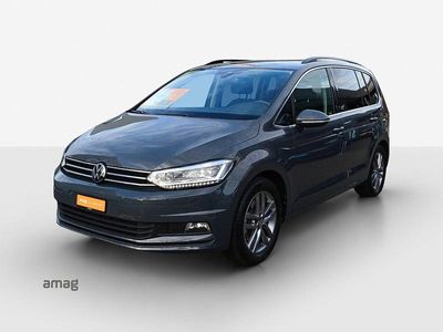 Delfingrau metallic Gebraucht 2024 VW Touran United Van / Kleinbus | CHF 37’490 (Teuer)