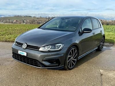 Gebraucht VW Golf VII R 301 PS (221 kW) 2019