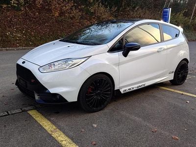 Gebraucht 2015 Ford Fiesta ST | CHF 10’490 (Etwas zu teuer)