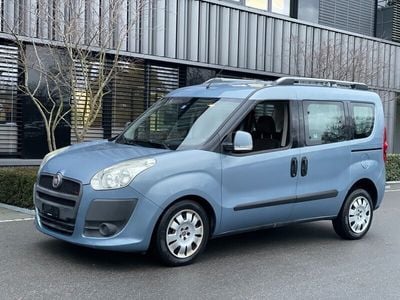 Blau Gebraucht 2010 Fiat Doblò Dynamic Van / Kleinbus | CHF 9’990