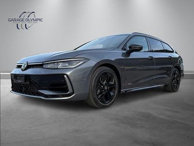 Gebraucht VW Passat R-line 266 PS (195 kW) 2025 Kombi