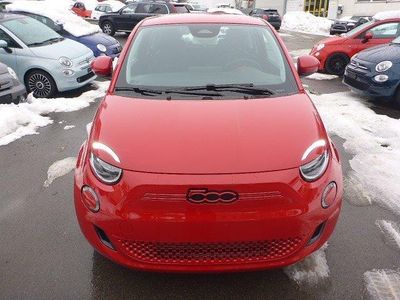 Gebraucht Fiat 500e Red 87 kW (119 PS) 2022 Kleinwagen