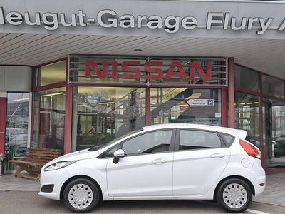 Weiss Gebraucht 2014 Ford Fiesta Trend Limousine | CHF 6’990 (Fairer Preis)