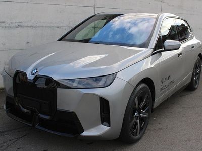 Neu BMW iX M Sport 400 kW (544 PS) 2026 SUV
