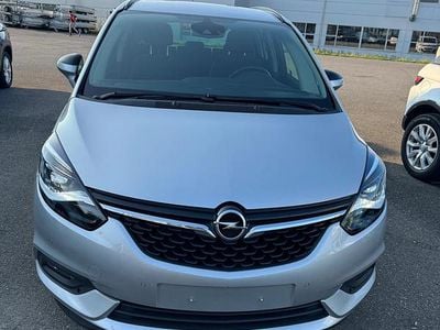 Gebraucht 2019 Opel Zafira | CHF 9’900 (Guter Preis)