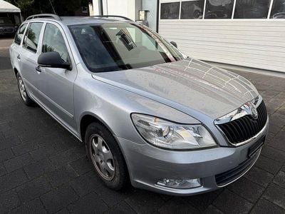 Gebraucht 2011 Skoda Octavia Ambiente Kombi | CHF 1’400