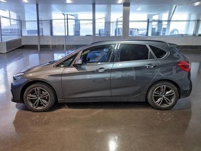 Gebraucht BMW 220 Active Tourer Sport Line 190 PS (139 kW) 2020 Van / Kleinbus