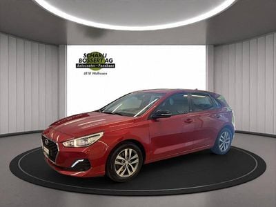 Rot Gebraucht 2018 Hyundai i30 GO! Limousine | CHF 12’900 (Etwas zu teuer)