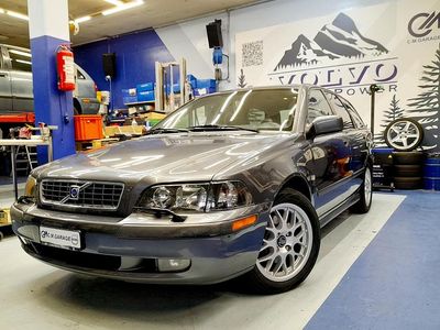 Gebraucht 2001 Volvo V40 | CHF 3’950