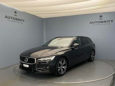 Gebraucht 2020 Volvo V60 R-Design Kombi | CHF 27’900 (Fairer Preis)