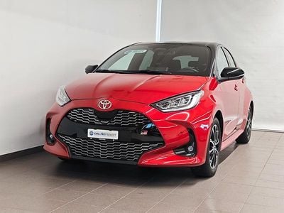 Rot Gebraucht 2025 Toyota Yaris Hybrid Sport Limousine | CHF 31’500 (Fairer Preis)