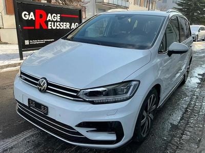 Weiss Gebraucht 2026 VW Touran R-line Van / Kleinbus | CHF 33’650 (Fairer Preis)