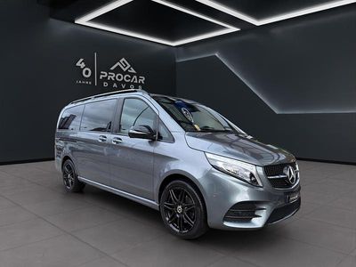 Grau Gebraucht 2022 Mercedes V300 Van / Kleinbus | CHF 64’900 (Etwas zu teuer)