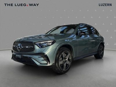 Neu Mercedes GLC300e 313 PS (230 kW) 2026 Grün SUV